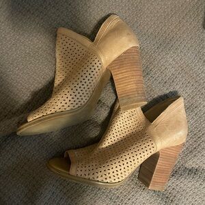 Lucky Brand Tan Heeled Boots with Perforated Design
